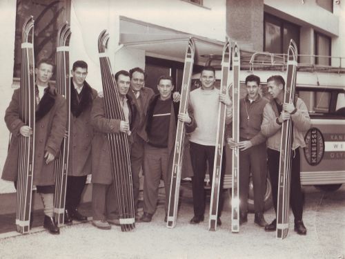 Photograph of Canadian Men's National Ski Team (1958)