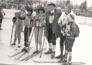 Photograph of “Jackrabbit” and his daughter Alice Johannsen (to his right) at the 1984 Canadian Ski Marathon