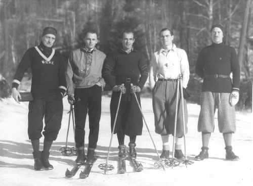 H.P. Douglas, far left, W.B. Thompson, second from left. - Canadian Ski ...