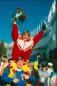 1988 Calgary Olympic Winter Games "Jungle" Jim Hunter celebrating with Karen Percy after she won the bronze medal in super-G event