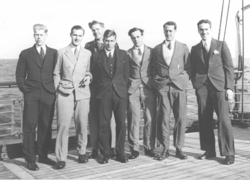 Harry Pangman (2nd from right) Bill Ball (far right)