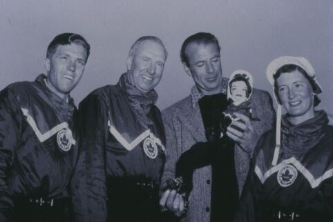 [L to R]: ?, Fred Urquhart, Gary Cooper, Pat Ramage.