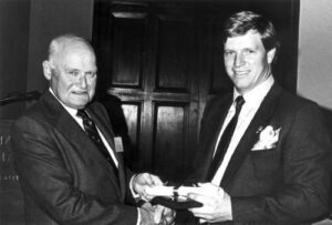 Jim Hunter (right) with Canadian Ski Museum Chair, Bill Tindale, at 1987 Canadian Ski Hall of Fame Induction Ceremony.